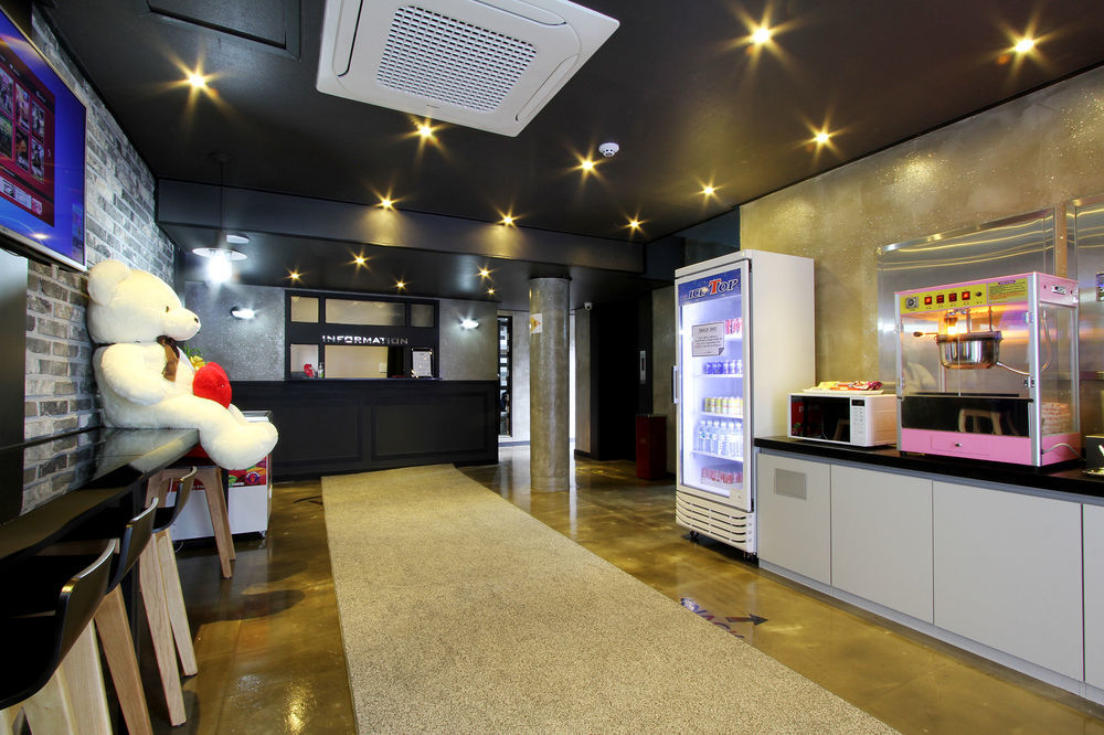 Daejeon Page Hotel Экстерьер фото