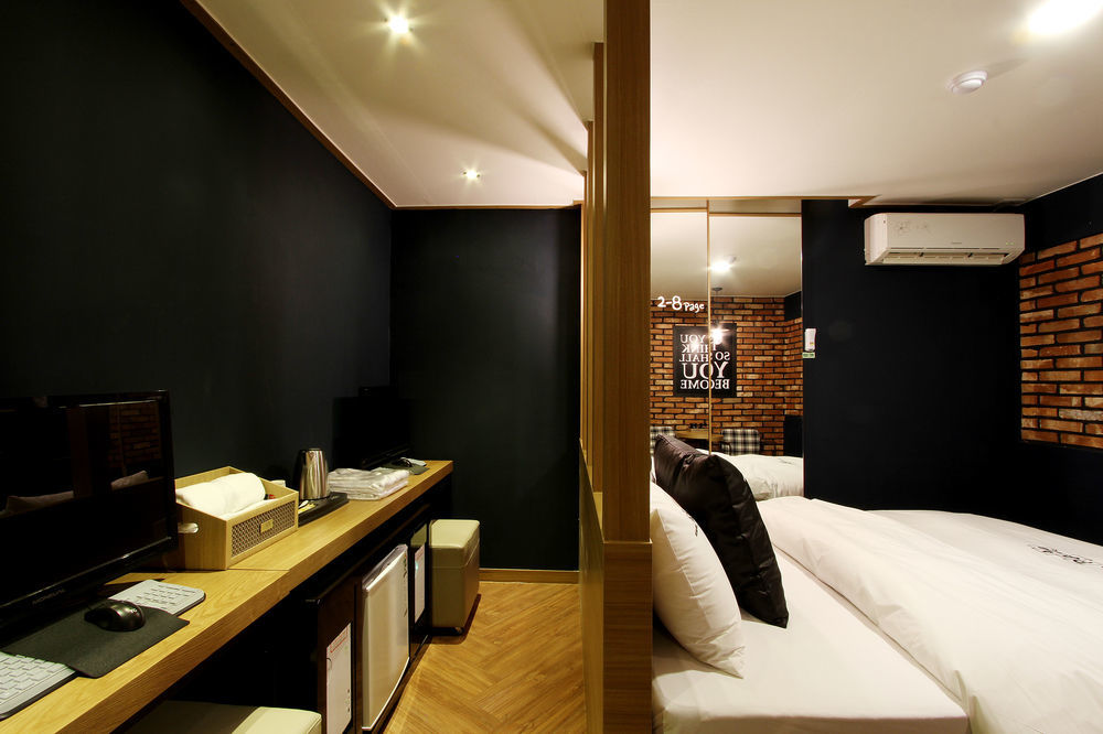 Daejeon Page Hotel Экстерьер фото