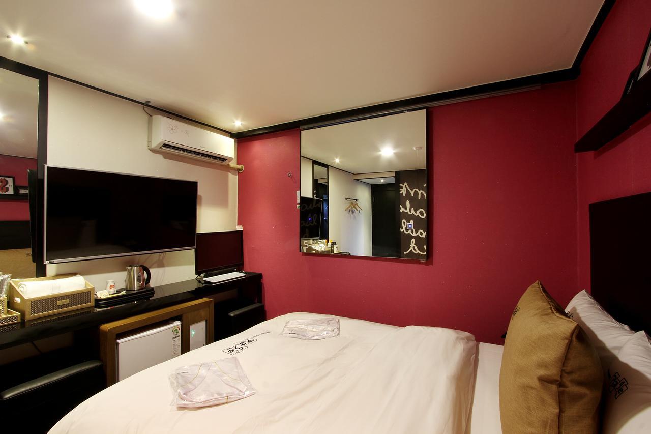 Daejeon Page Hotel Экстерьер фото
