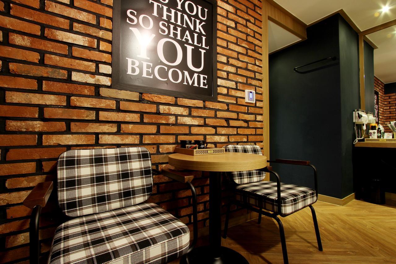 Daejeon Page Hotel Экстерьер фото